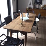 Farm table