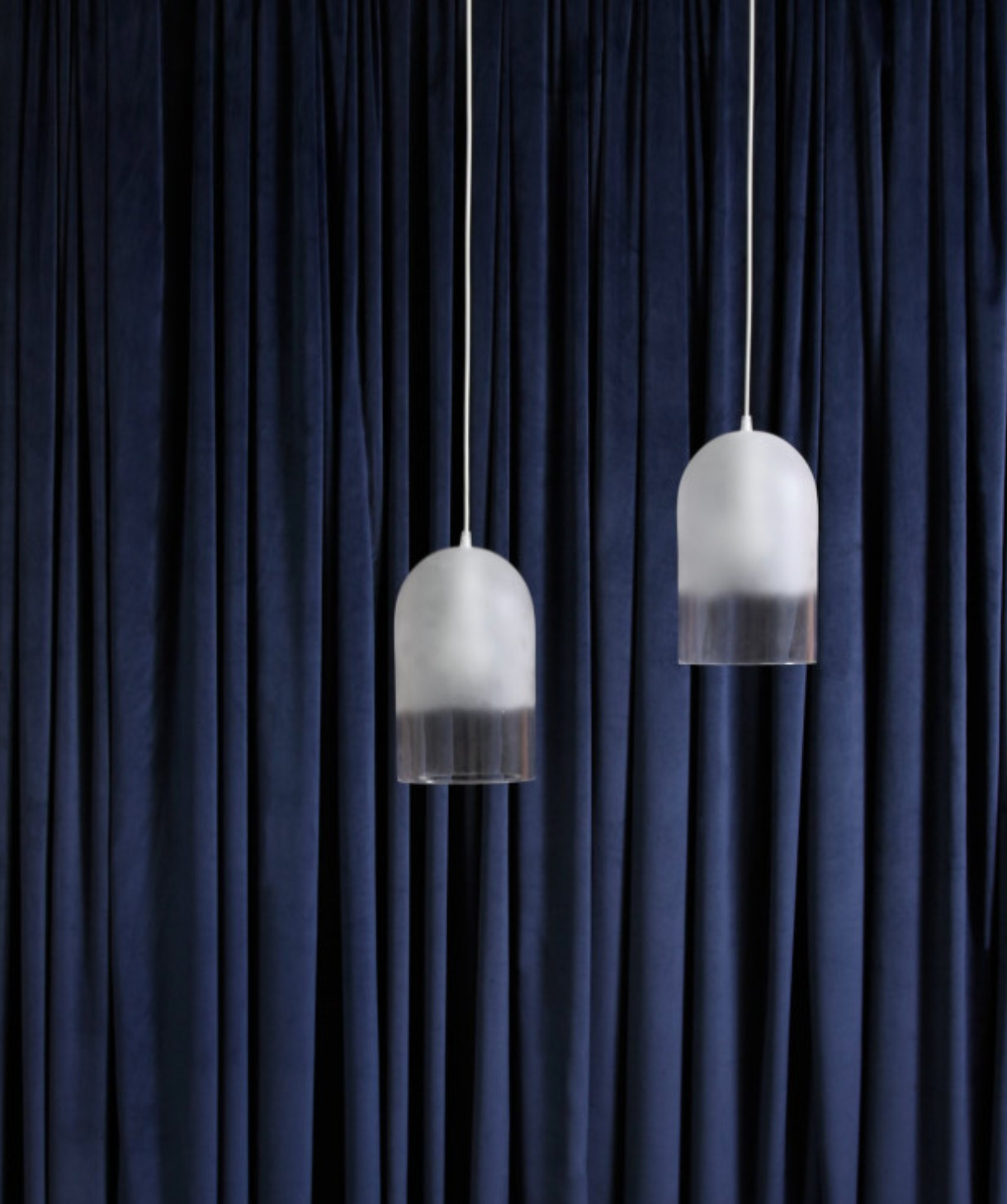 Glass suspension ENO studio