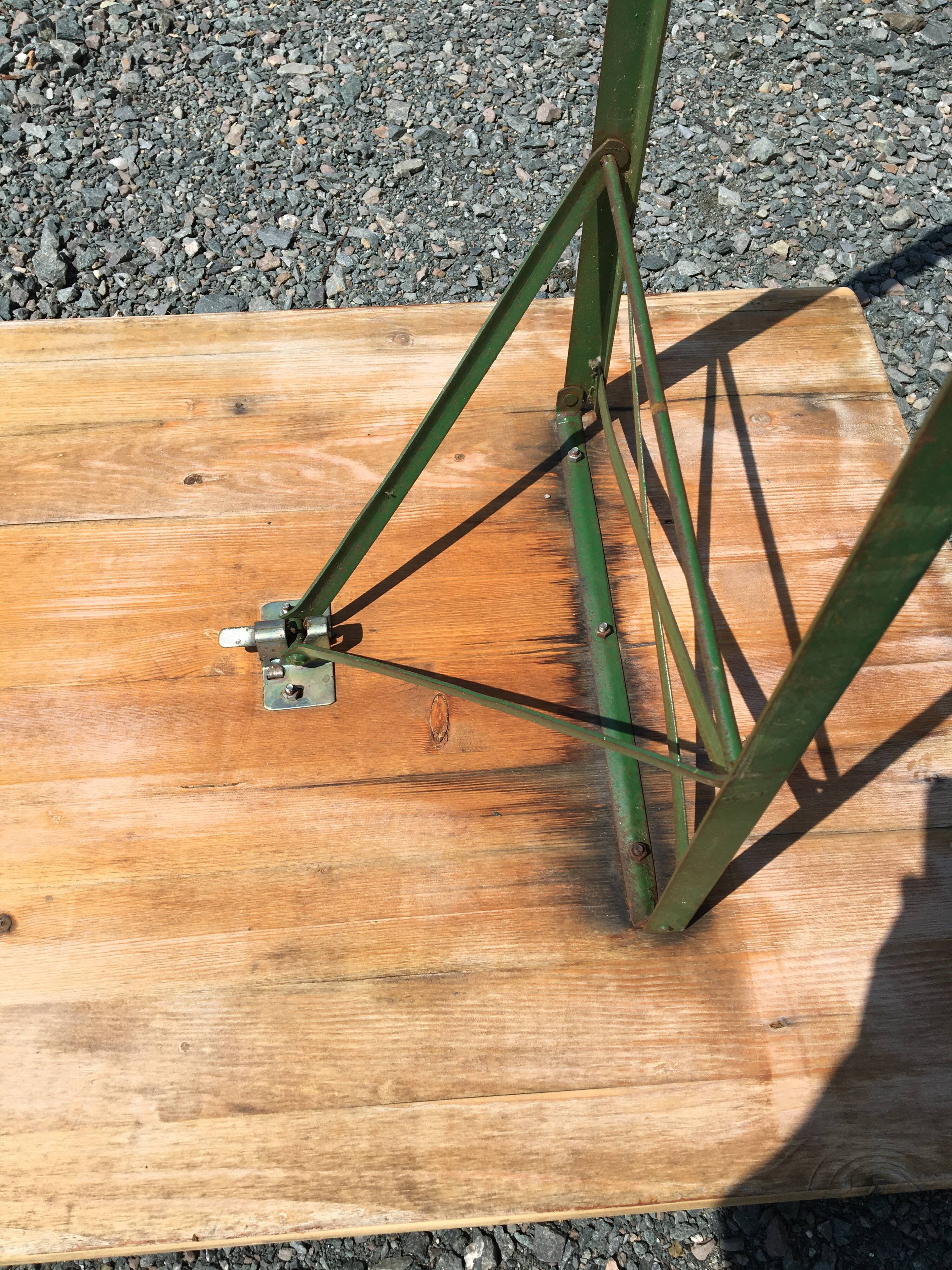 Guinguette table and its 2 benches