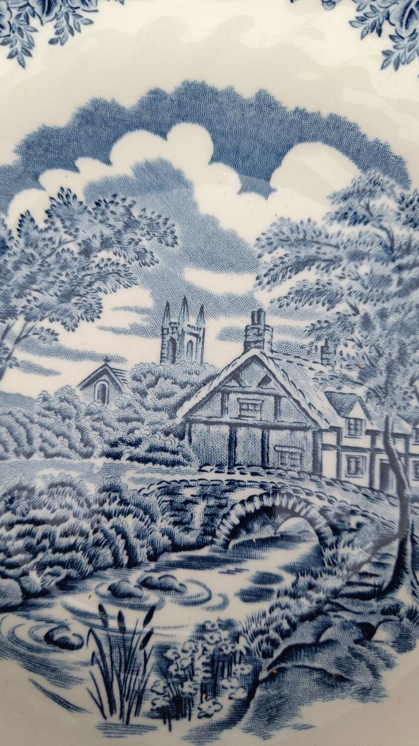 Churchill English soup plate