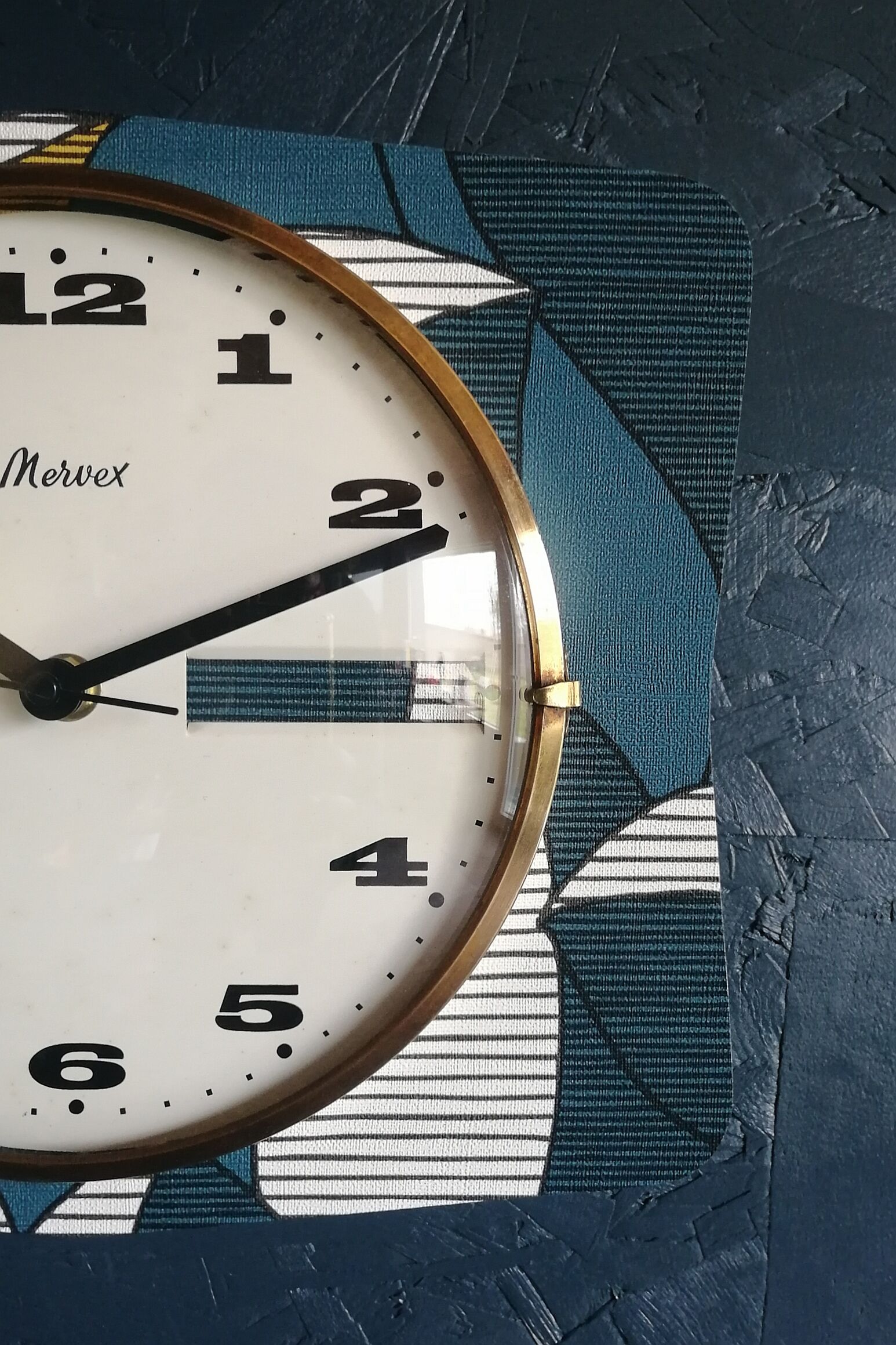 Vintage clock silent wall clock "Mervex blue white"