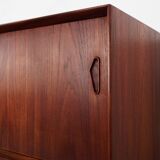 Buffet haut en teck, design danois, années 1970, production : Danemark