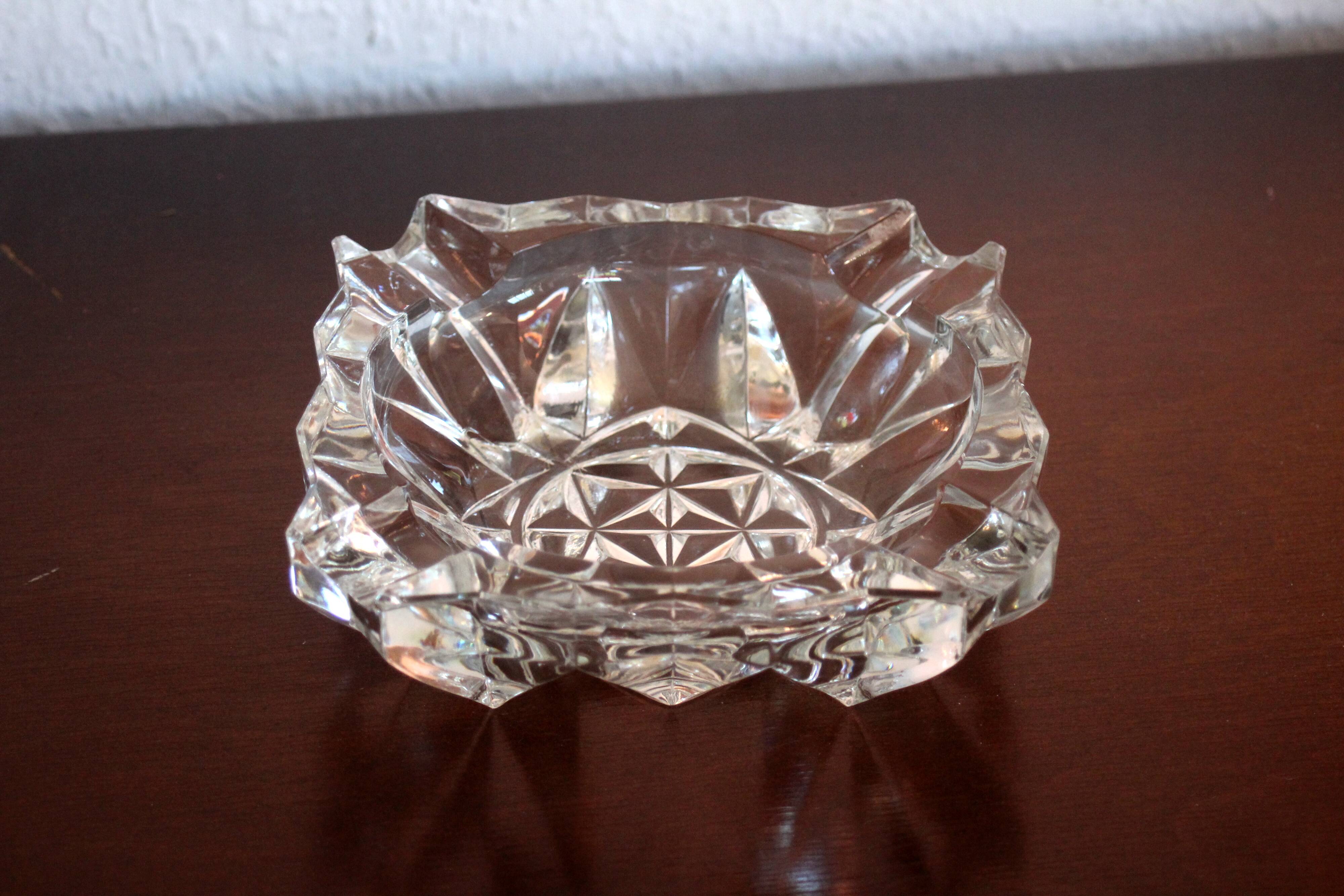 Lead crystal glass ashtray