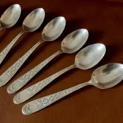 12 small spoons Villeroy Christofle in their case