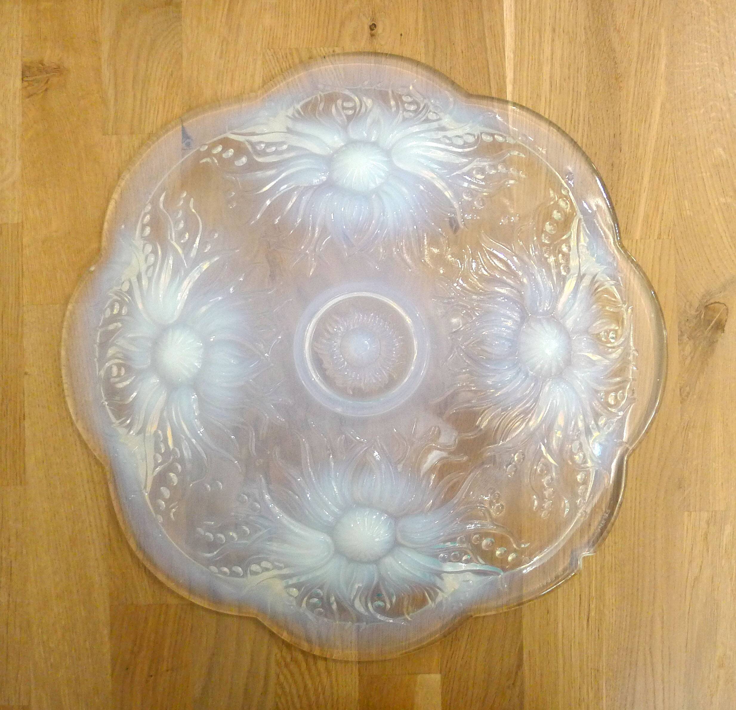 Plat coupe opalescente
