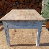 Farm table