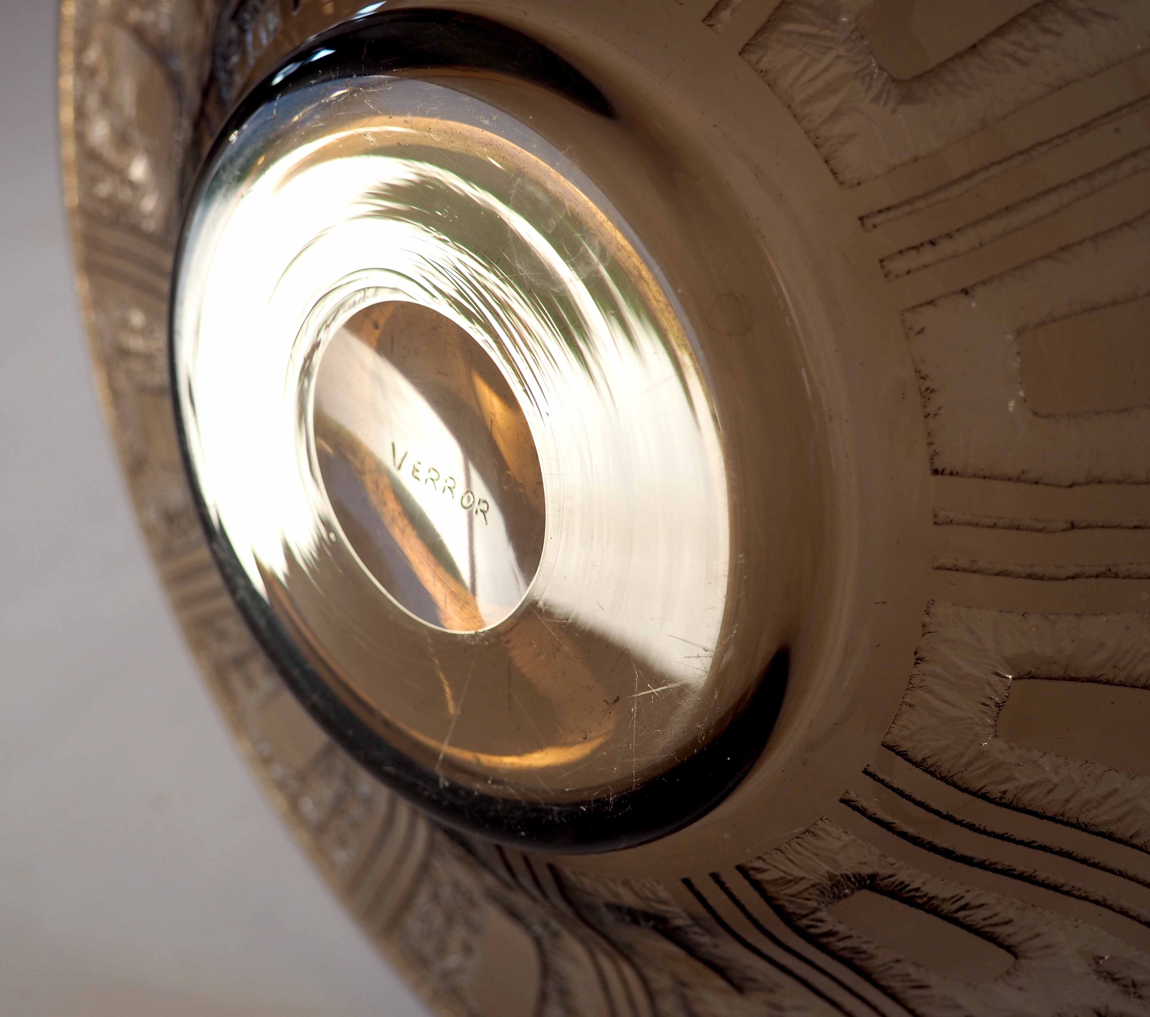 Verror dish engraved smoked glass