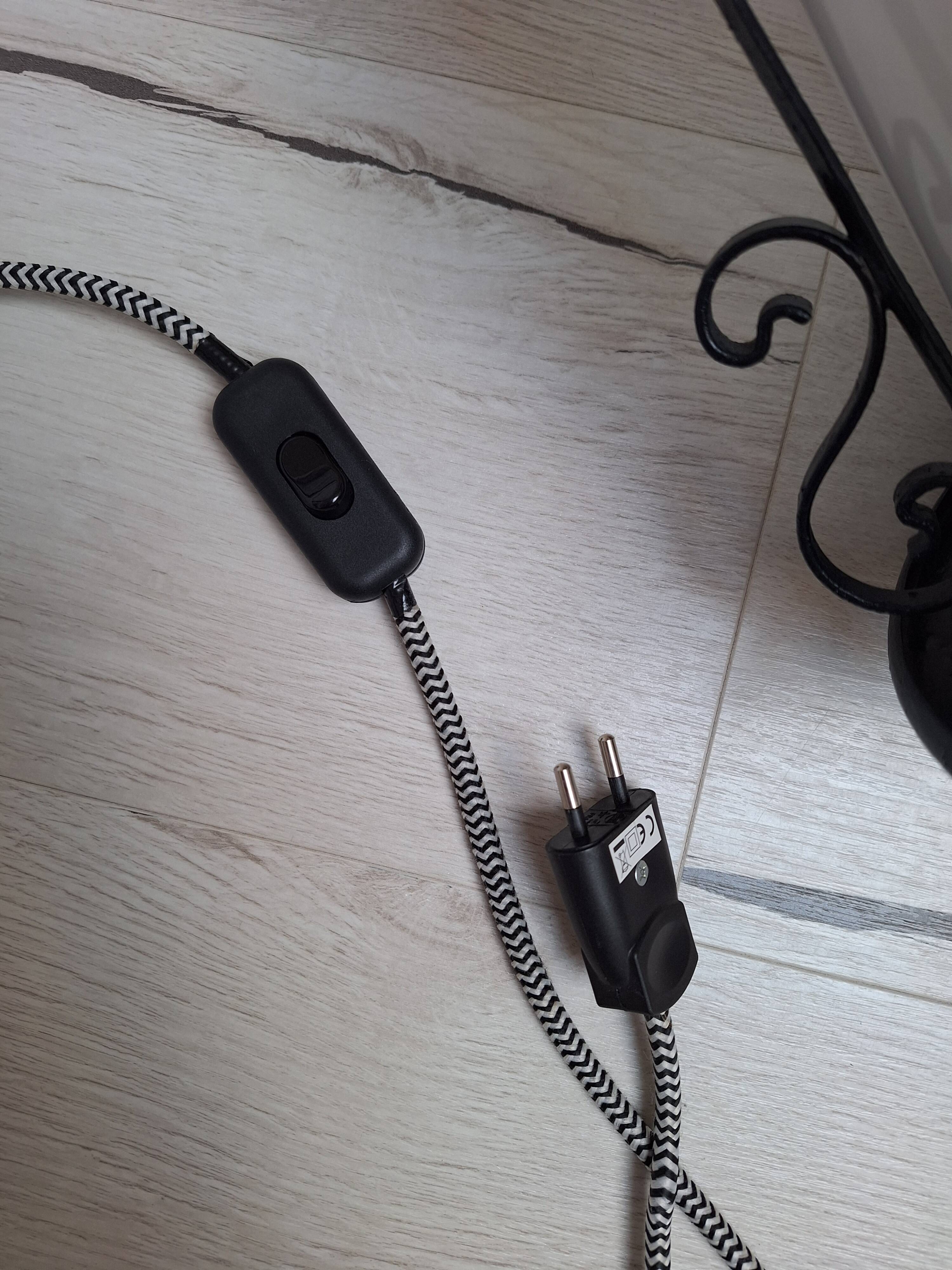 Portable lamp