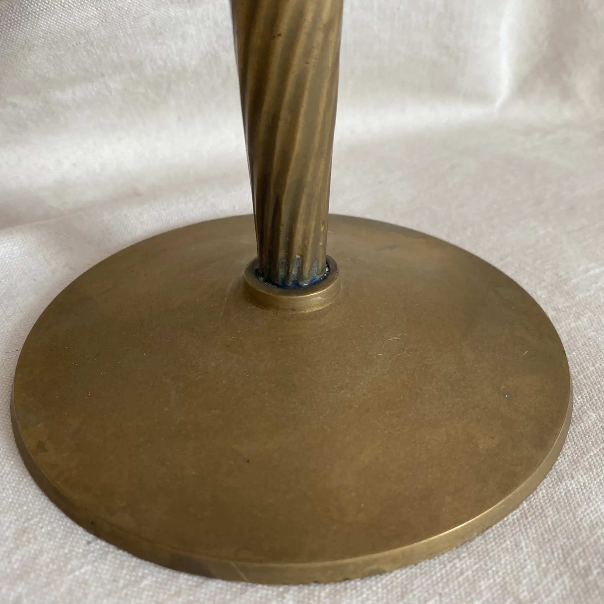30 cm cornette vase in glass and brass from the 1950s