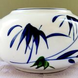 Théière en porcelaine asiatique ancienne signée et numérotée