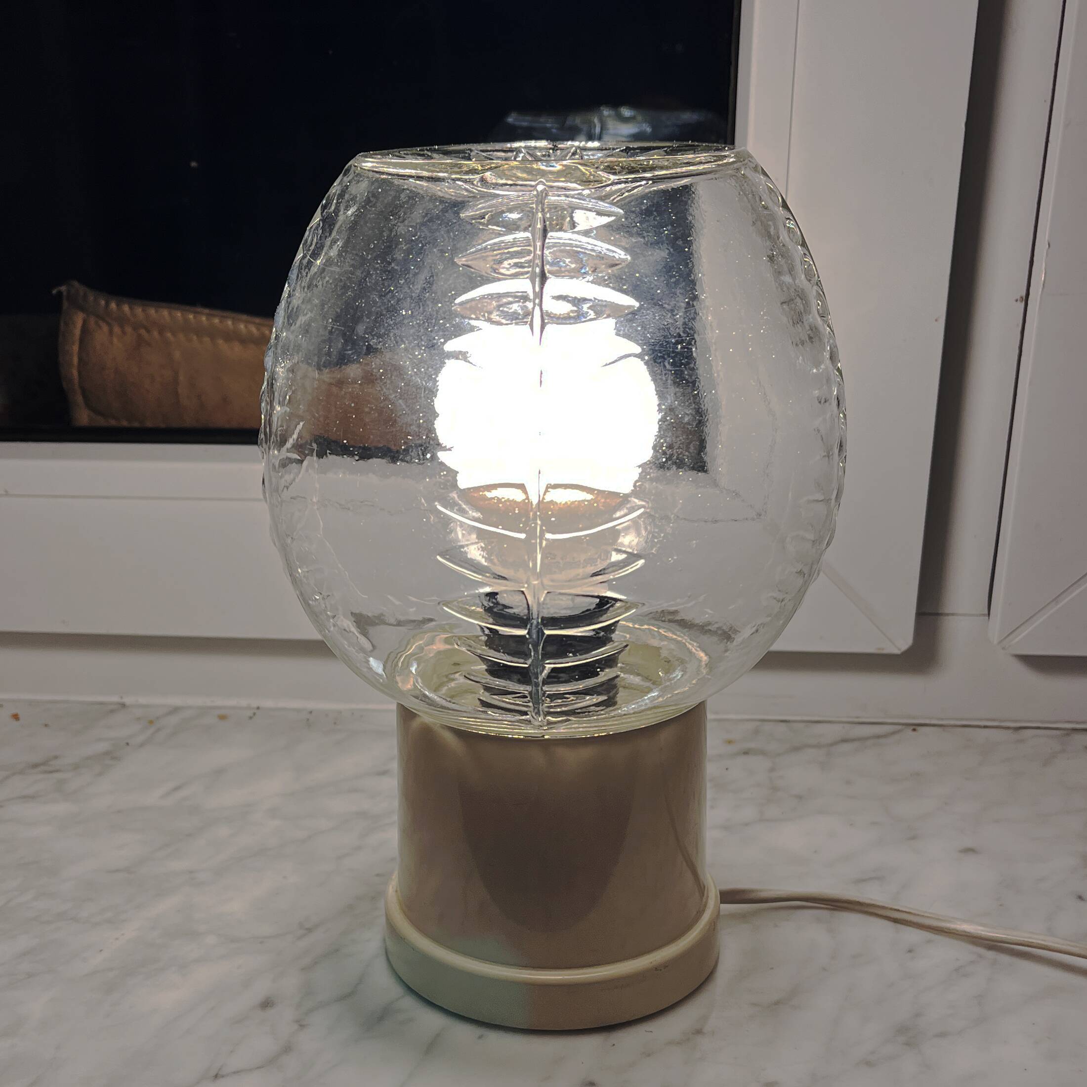 Modernist bedside lamp, Massive Belgium, 1970s.