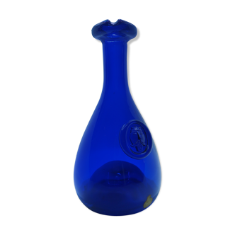 Carafe viking en verre bleu scandinave