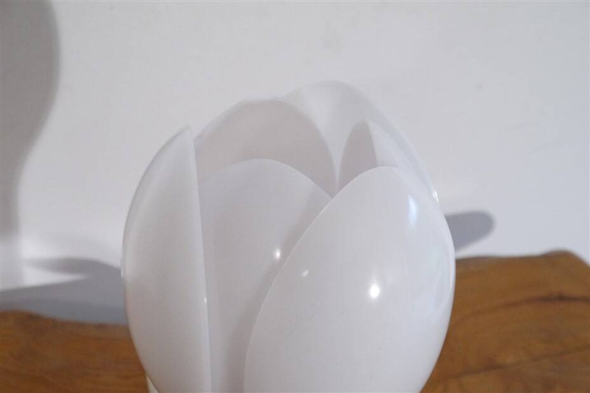 Lampe tulipe en plexi de Yngve ekstrom 1970
