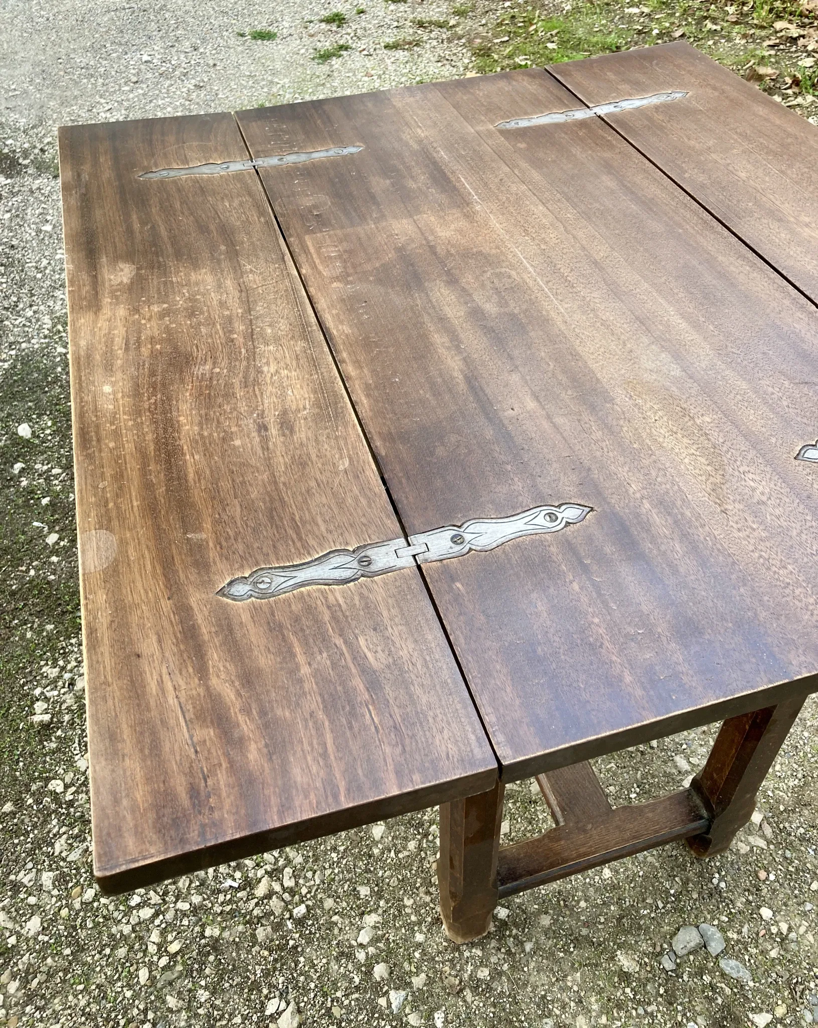 Antique rectangular drop-leaf table