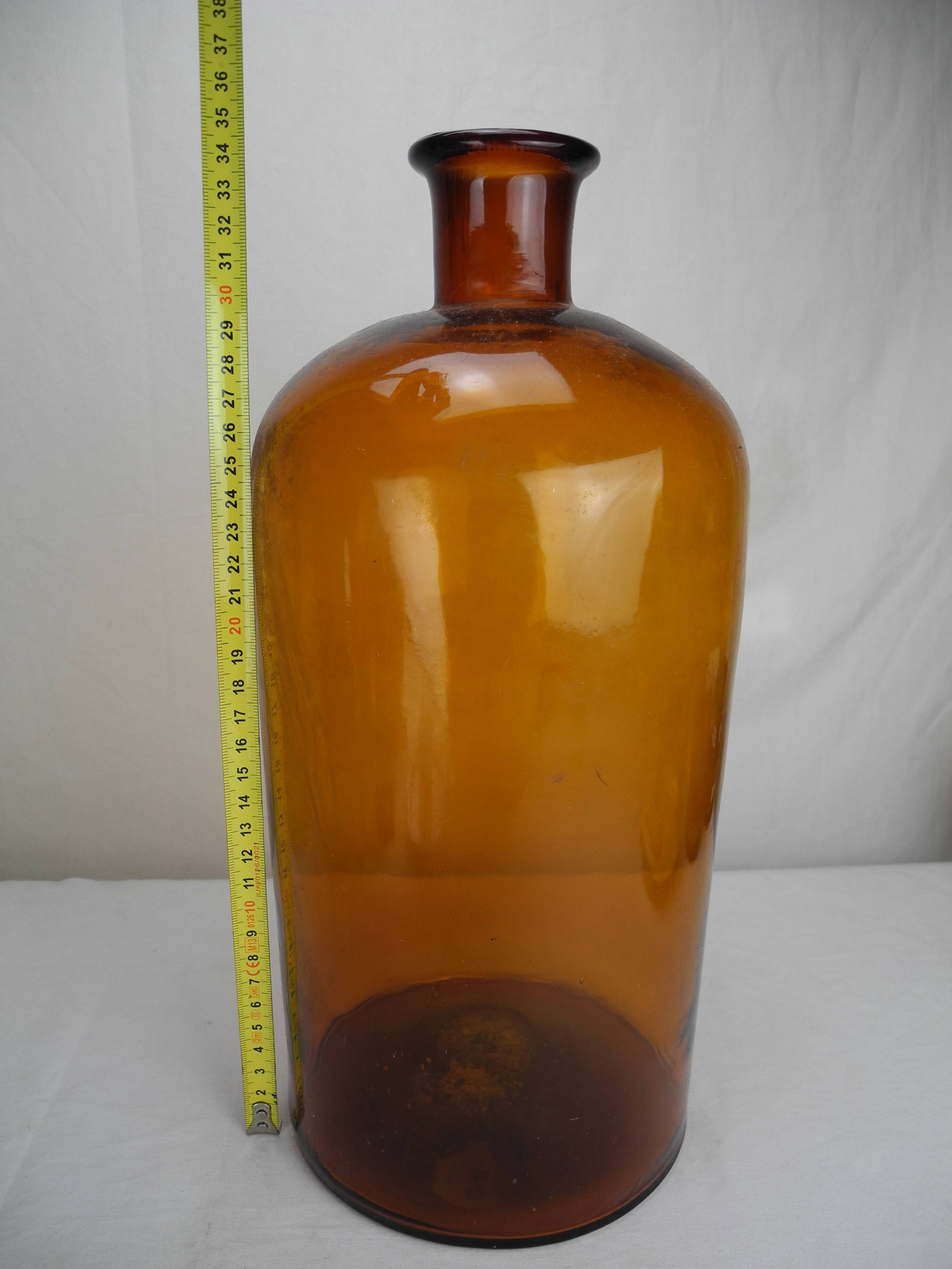 Vase, flacon ancien d'apothicaire