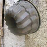 Old copper cake pan.