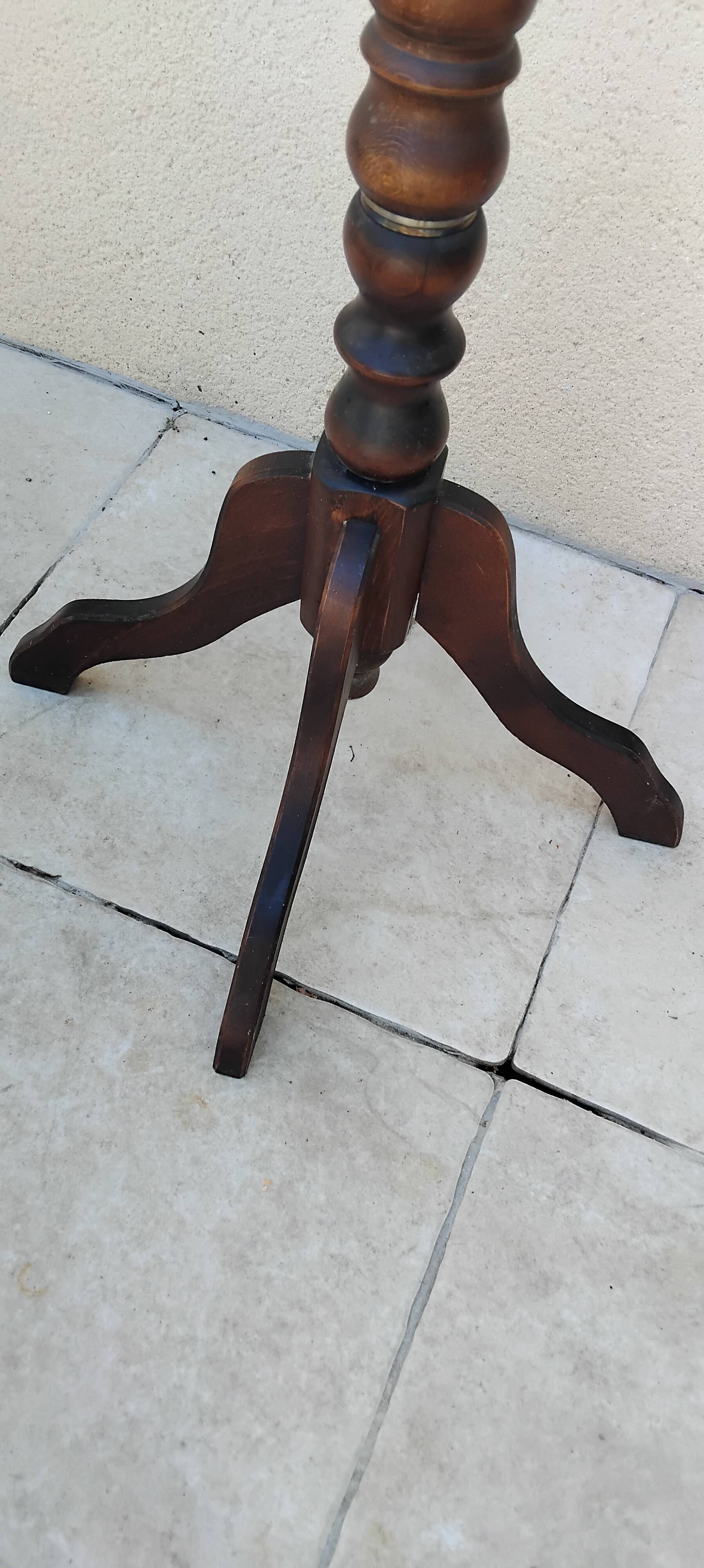 Vintage wooden coat rack parrot antique