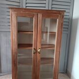 Display cabinet bookshelf