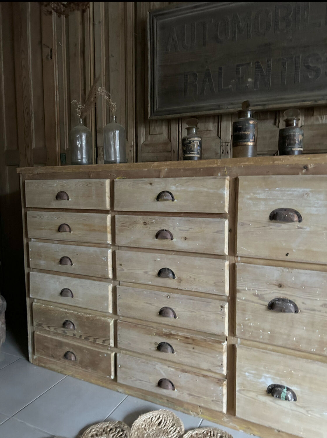 Antique workshop drawer unit from the early 20th century.