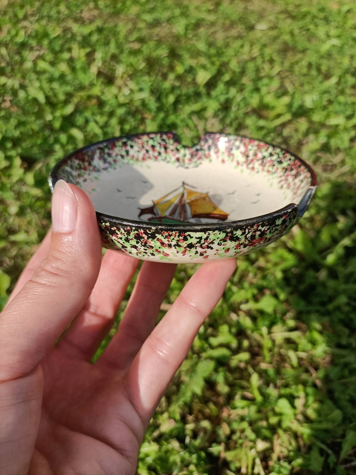 Marine ashtray