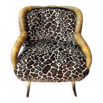 Ethnic horn armchair