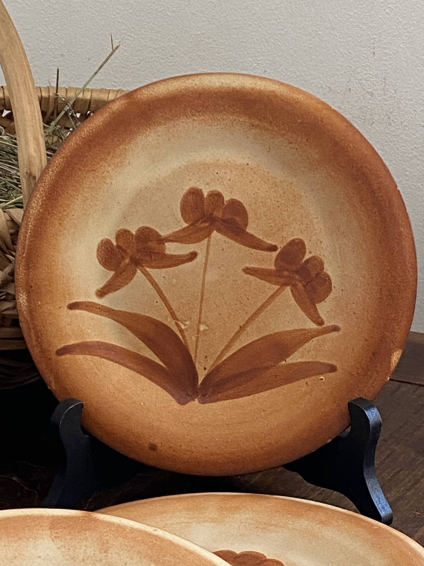 Stoneware dessert plates