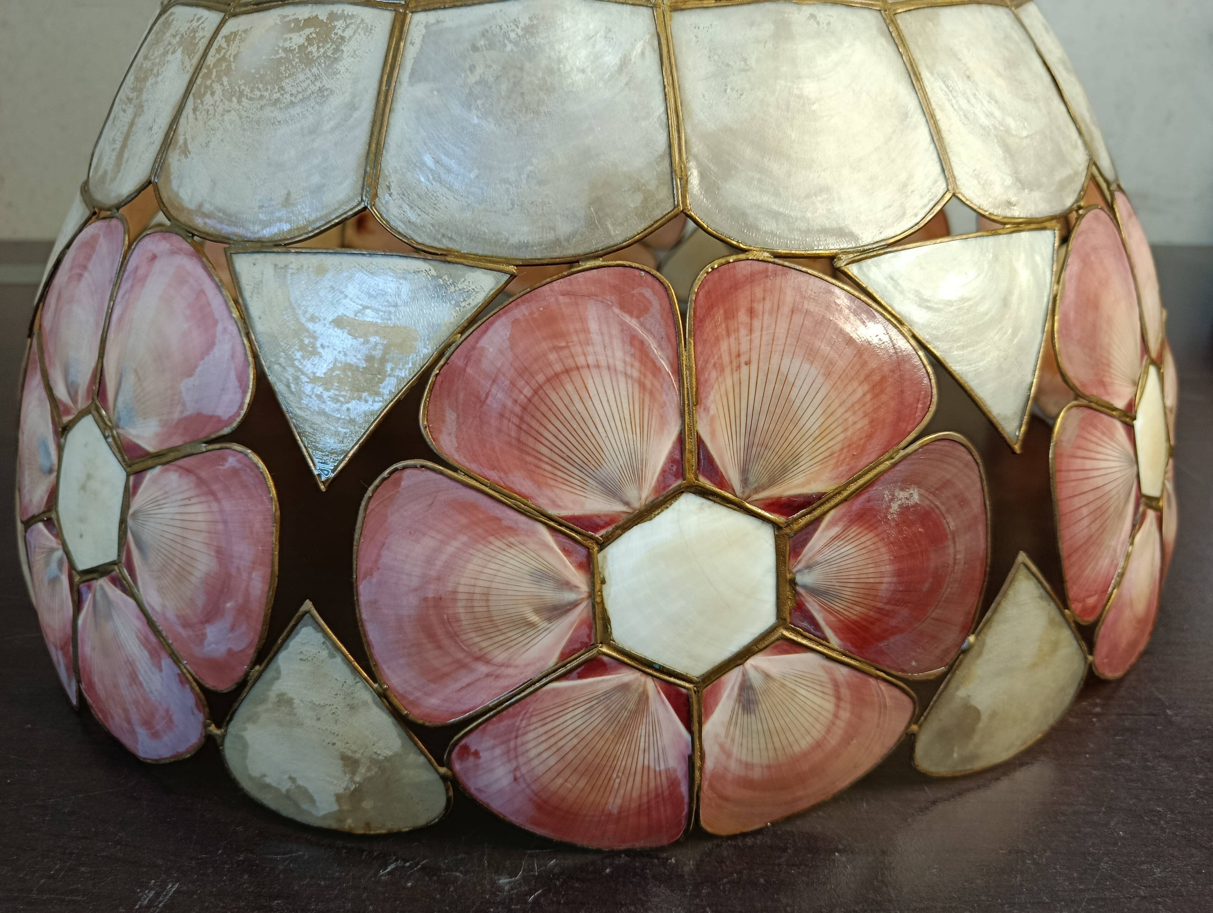 Large Art Deco style chandelier in Capiz shells and brass, 1960s.
