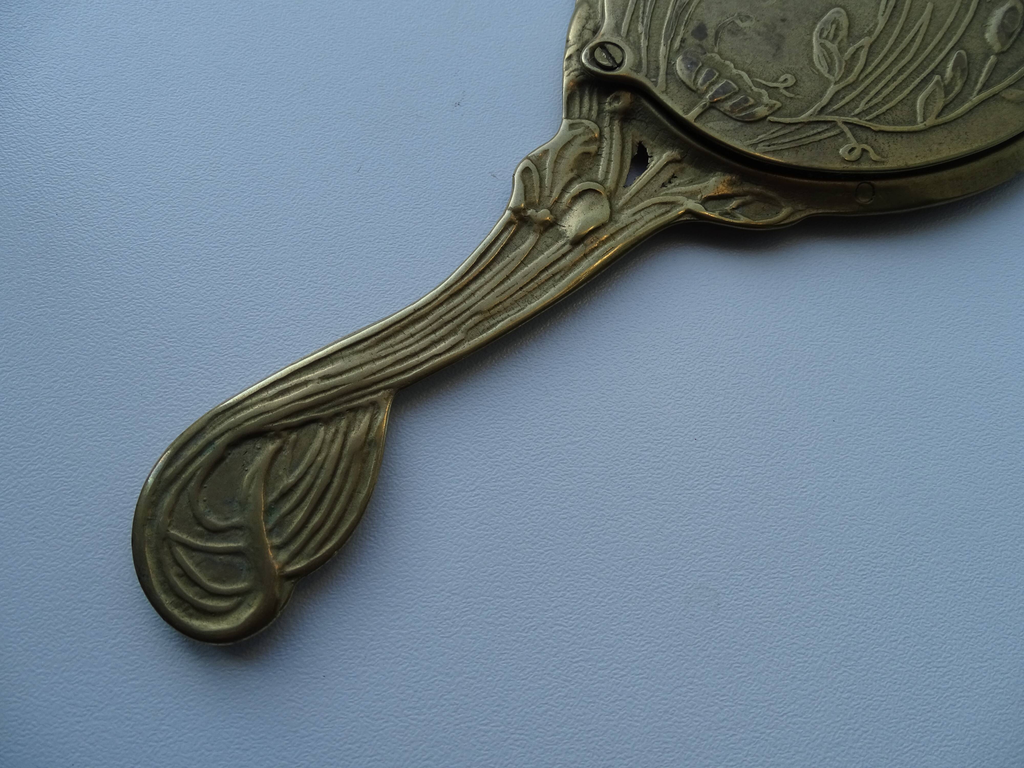 Hand-facing mirror bronze art nouveau style 1920