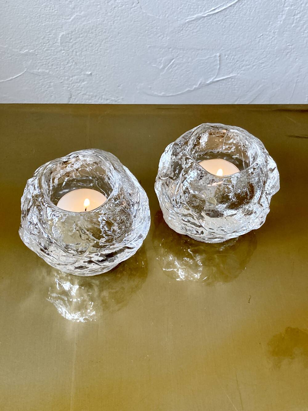 Pair of candlesticks "Snowball" – Ann Wolff for Kosta Boda, Sweden (1973)