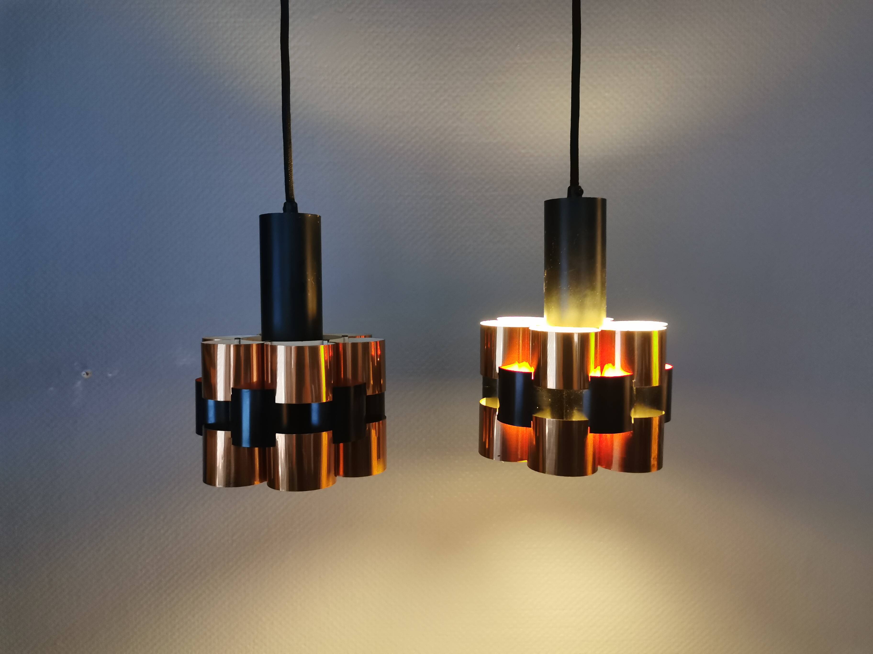2 suspensions en métal noir et cuivre par Werner Schou pour Coronell Elektro, années 1960-1970