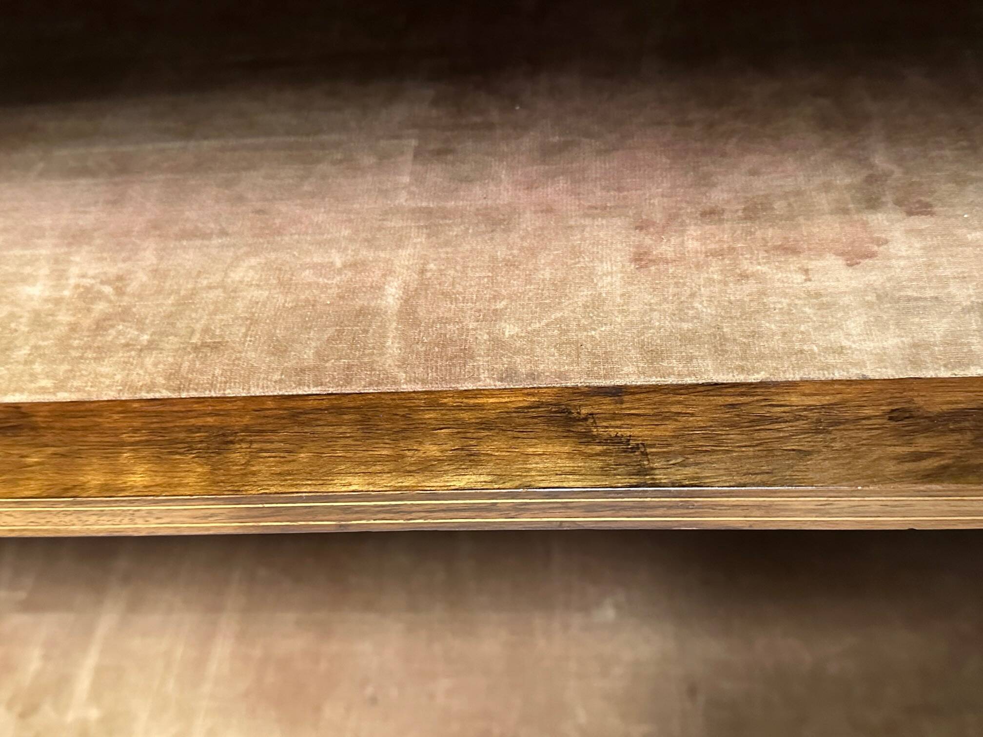 Bibliothèque ancienne