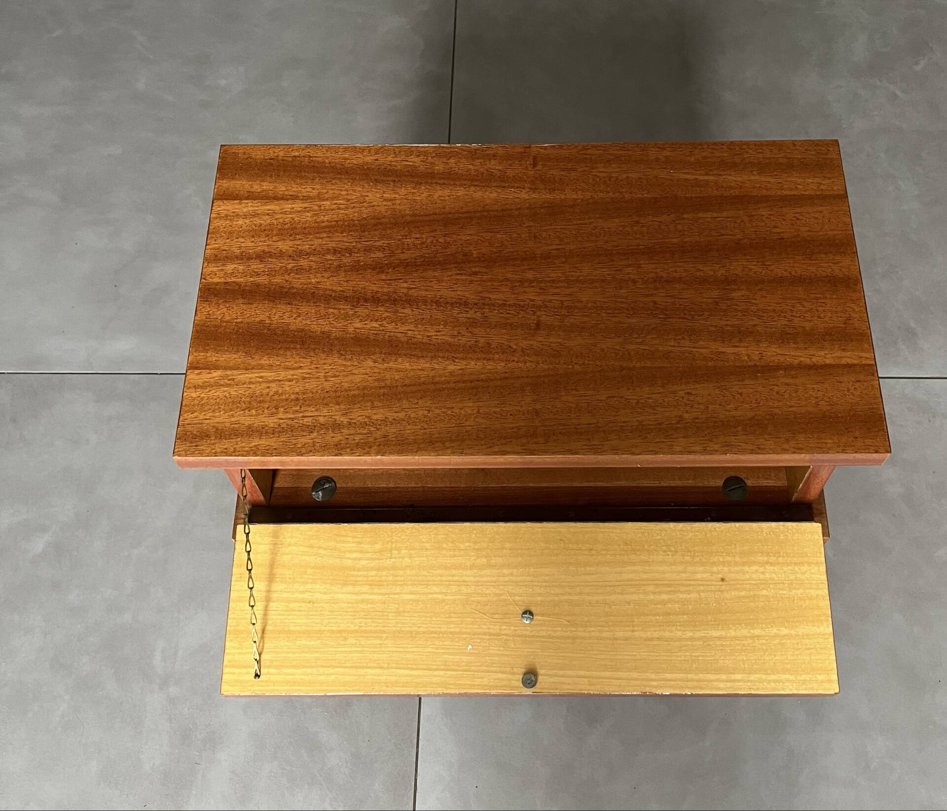 Bedside table 50/60