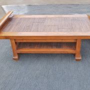 Table basse vintage en bois massif et bambou – design  2 niveaux