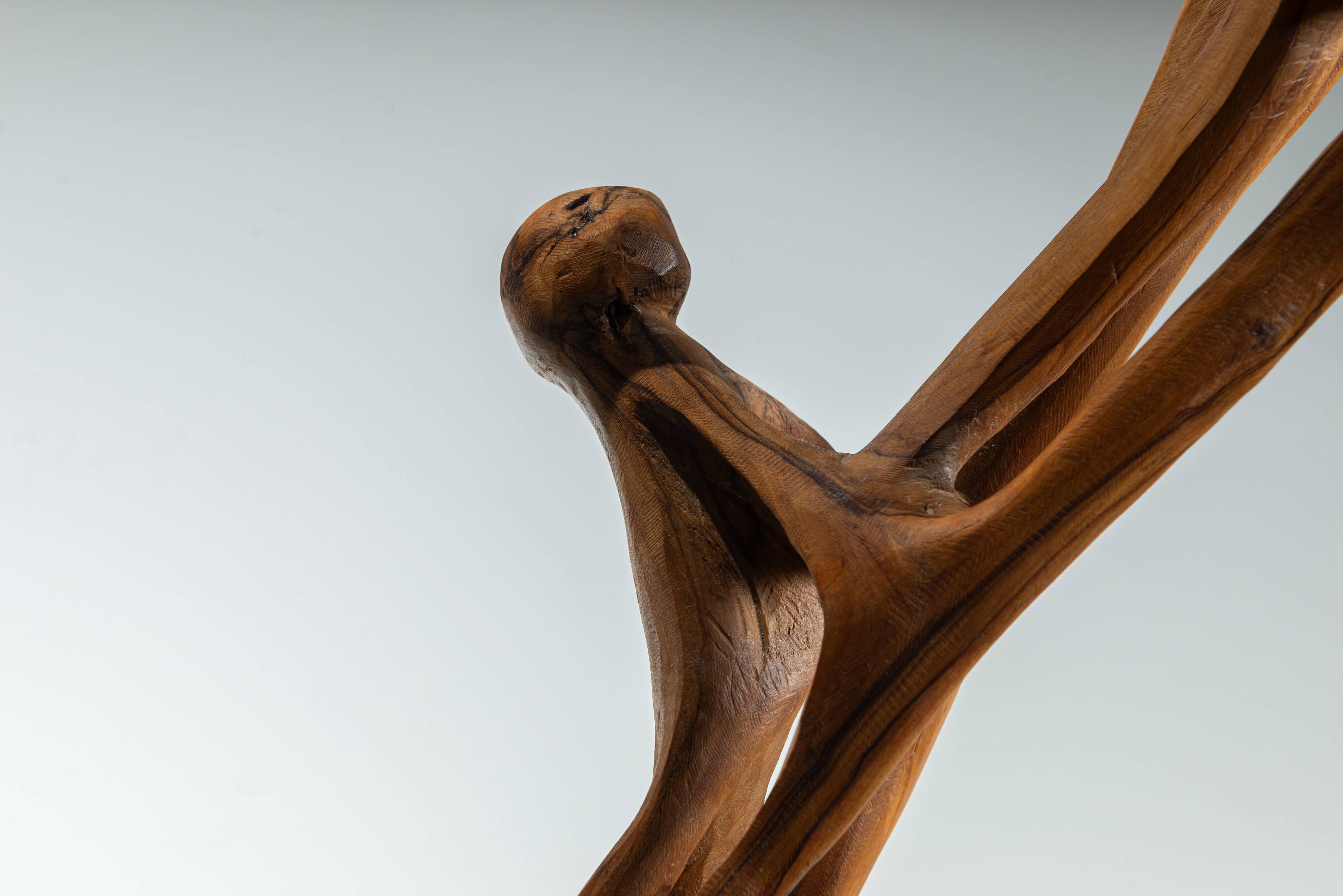 Handmade floorsculpture in burl wood