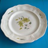 Henriot Quimper France – Grand plat  de  35 cm de diamètre - Rare motif  pastel de fleurs vertes