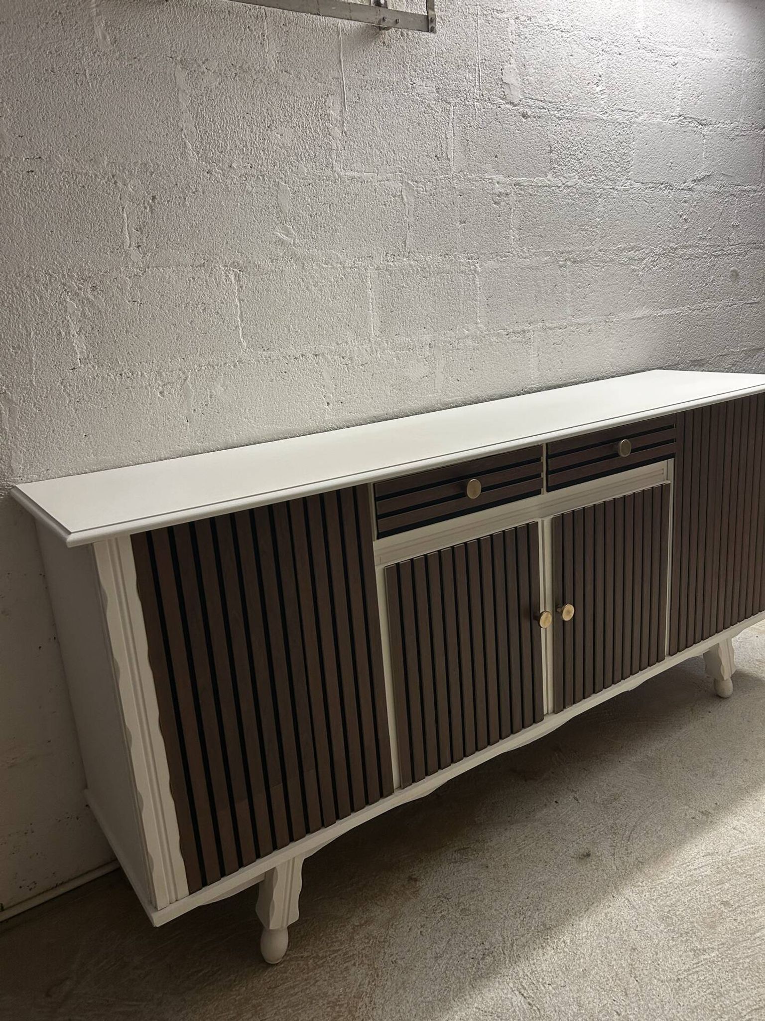 Solid wood sideboard