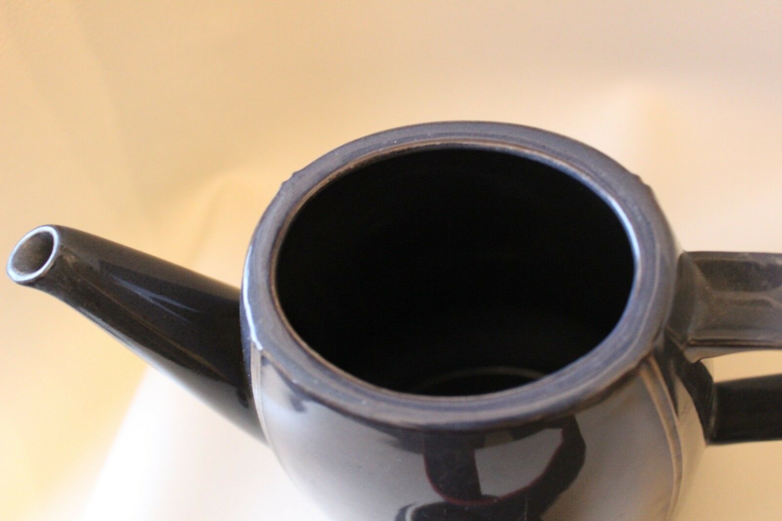 Vintage teapot design Thomas Germany oil grey color