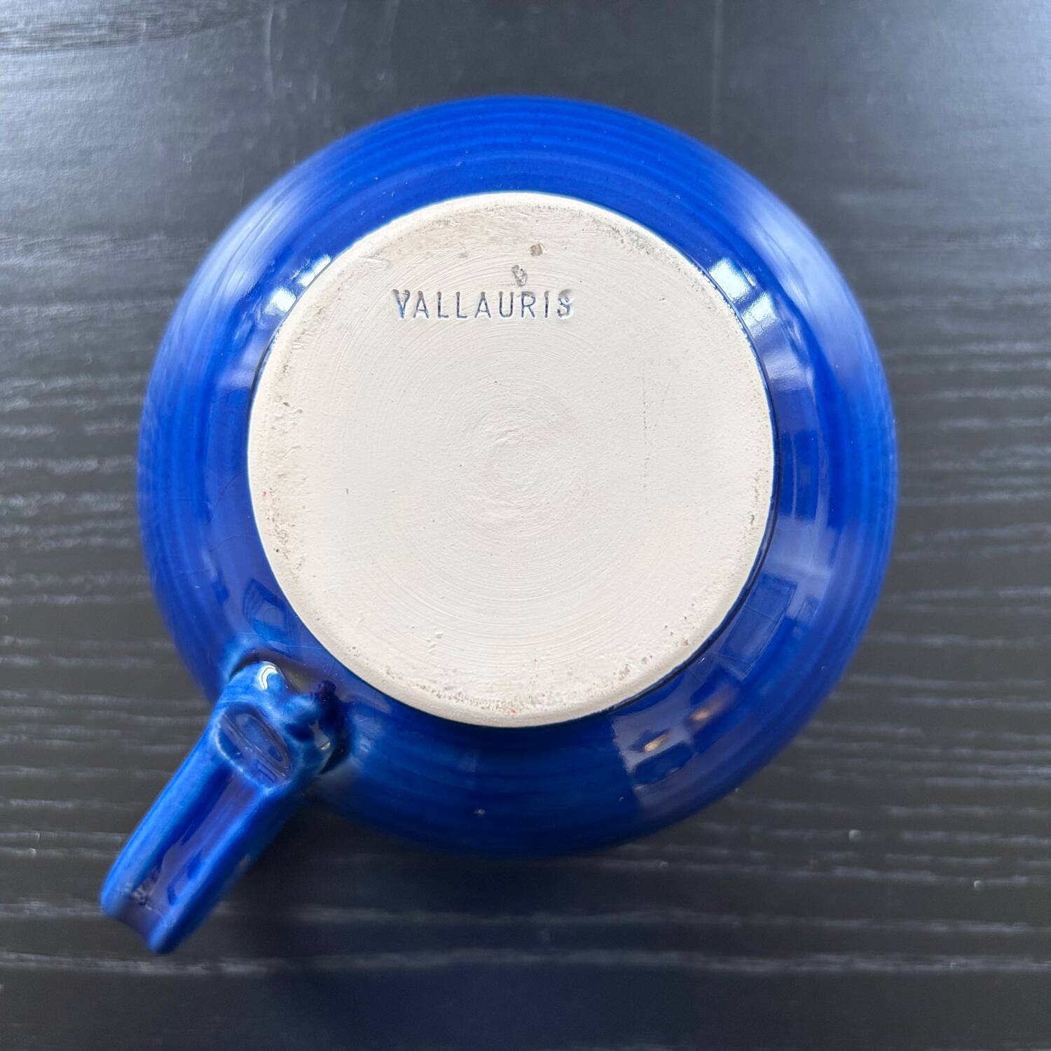 Vallauris bowl with handle