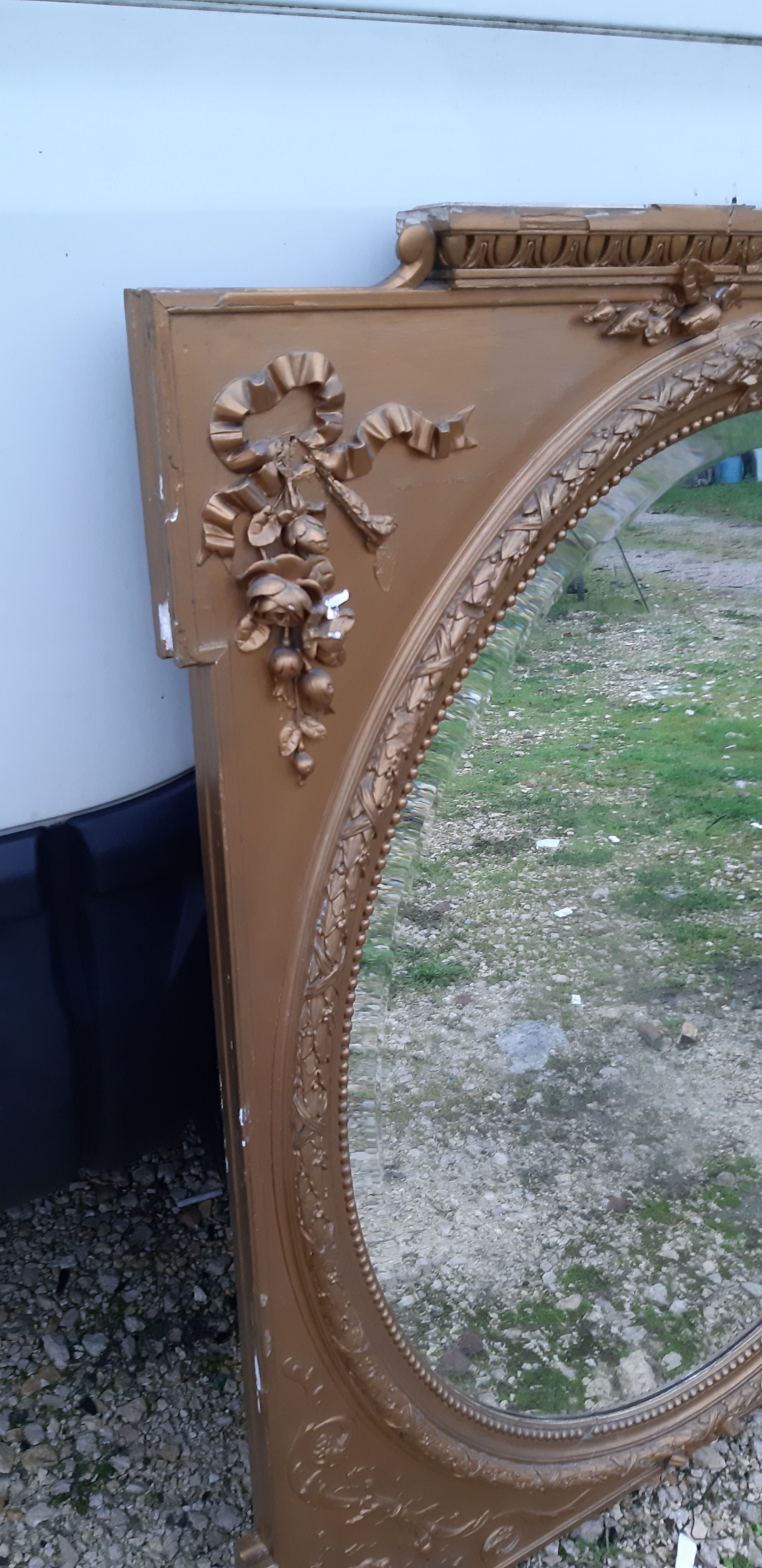 Mirror wood and stuc gilded 19 th