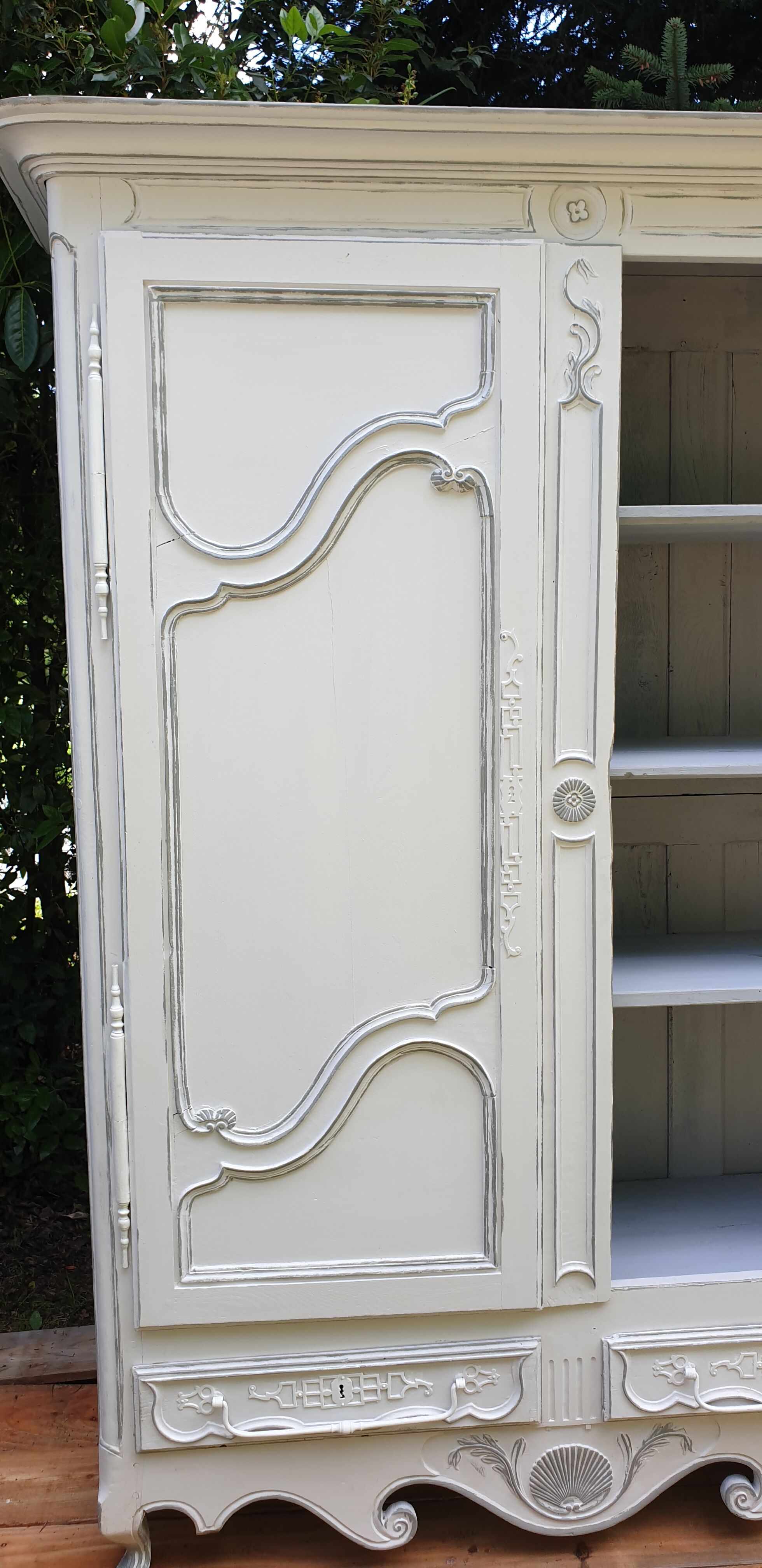 Skated Norman wardrobe