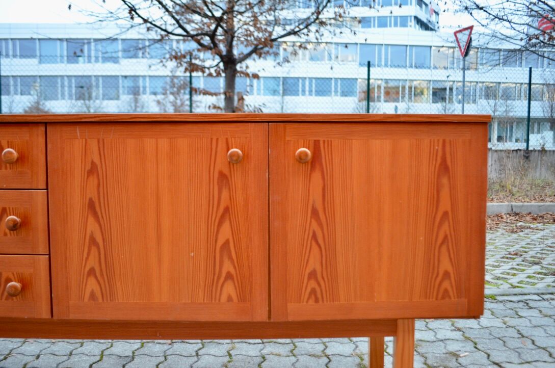 Buffet vintage en pin scandinave Royal Board of Sweden