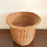 Vintage wicker basket