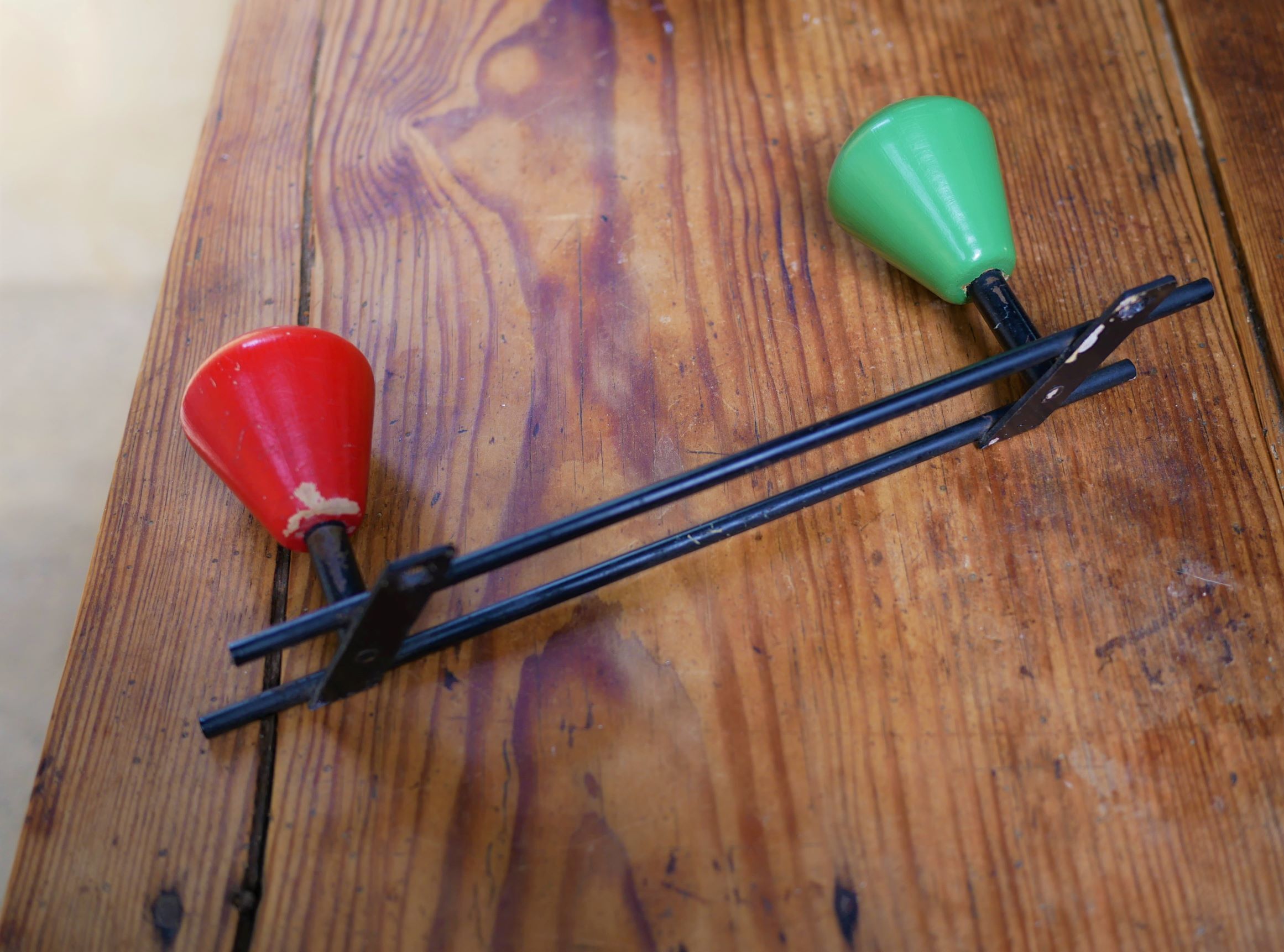 Vintage wall coatrack 2 hooks in metal and wood