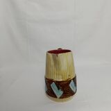 Pichet / jug in barbotine signed Orchies
