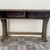 Children's desk
