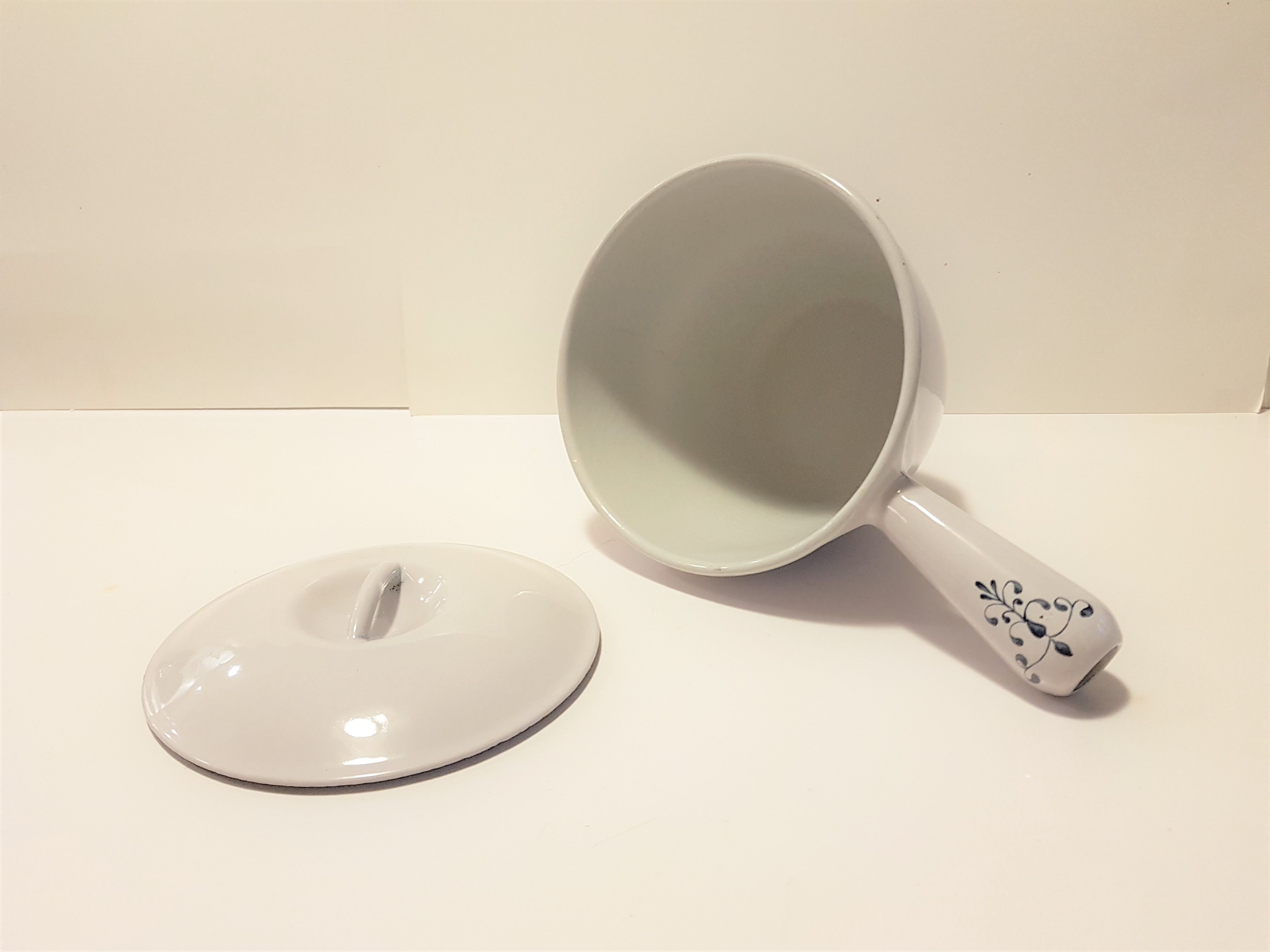 Poêlon le creuset année 1940 - 1950