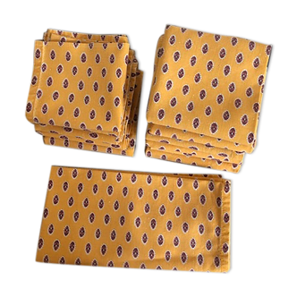 12 yellow Table towels Provençal motifs