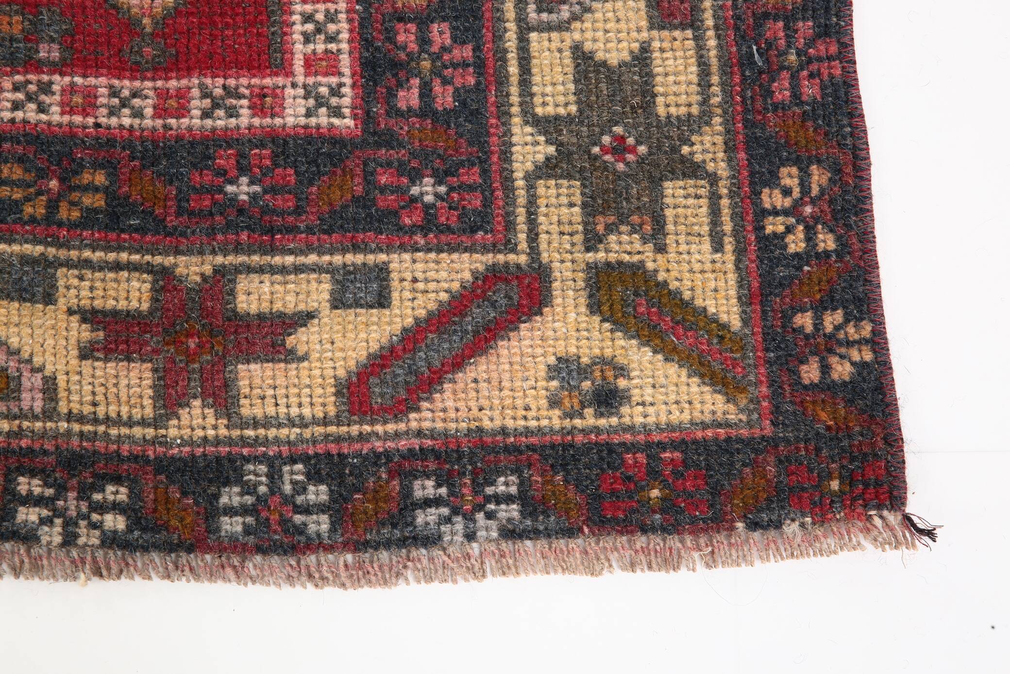 5x9 Red & Cream Classic Persian Rug, 152x271Cm