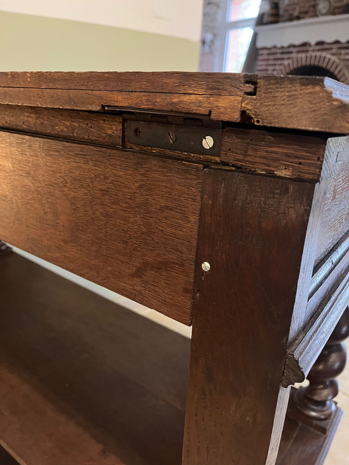 Console or turned wooden service table