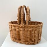 Wicker rattan picnic basket from the 70s